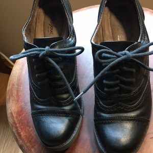 Naturalizer lace up heels